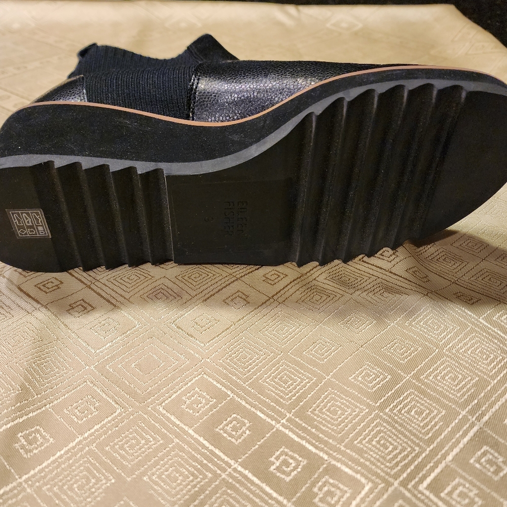 Eileen Fisher New  Liou Embossed Leather Wedge Chelsea Boots. - Picture 9 of 11